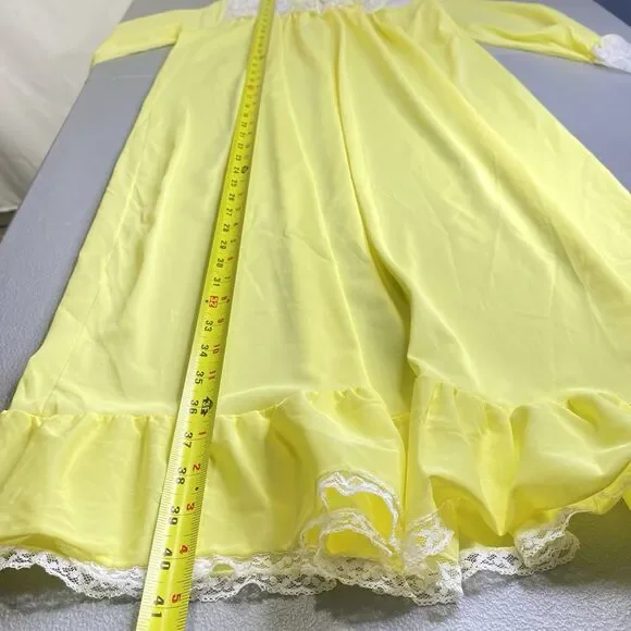 Vintage HER MAJESTY Nightgown Lot Girls 60s 70s Lace Long Yellow Pink Size 10 12 - Picture 14 of 16